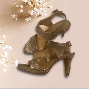 Michael kors rose gold heels